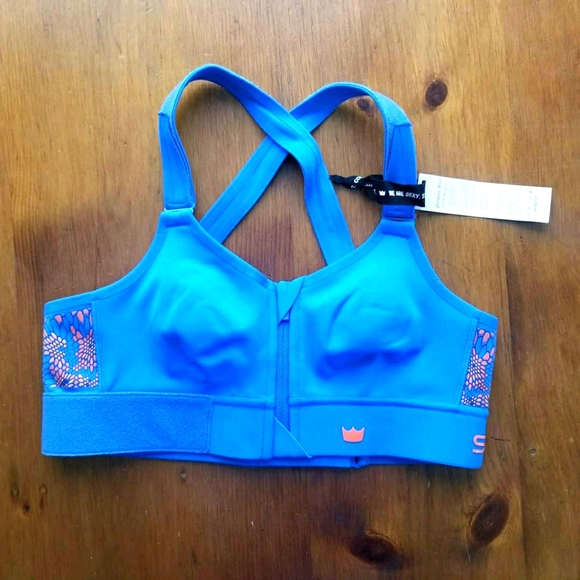 Shefit Sports Bra - Picture 2 of 6